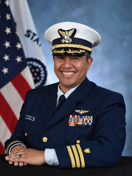 Official portrait of Commander Eric G. Vryheid